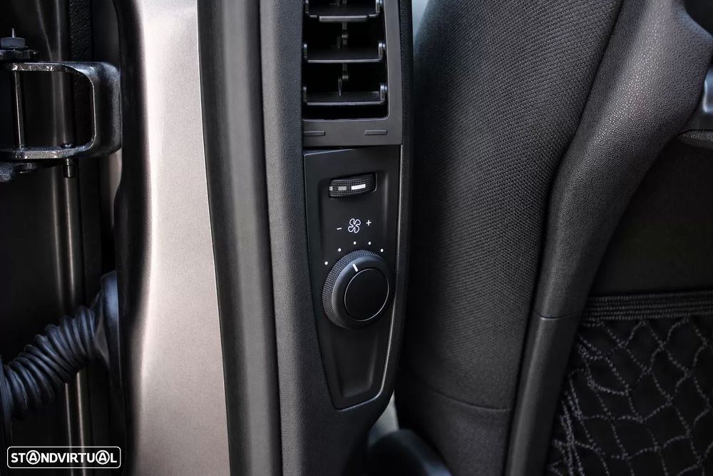 Citroën C4 Picasso 1.6 BlueHDi Intensive - 30