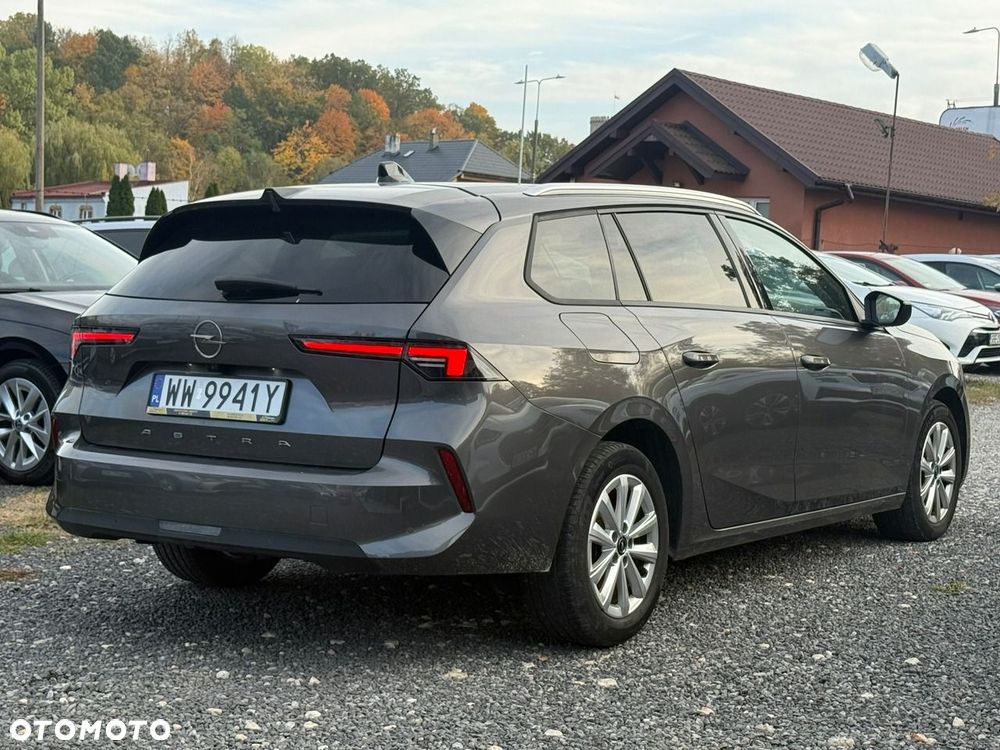 Opel Astra 2023 photo 4