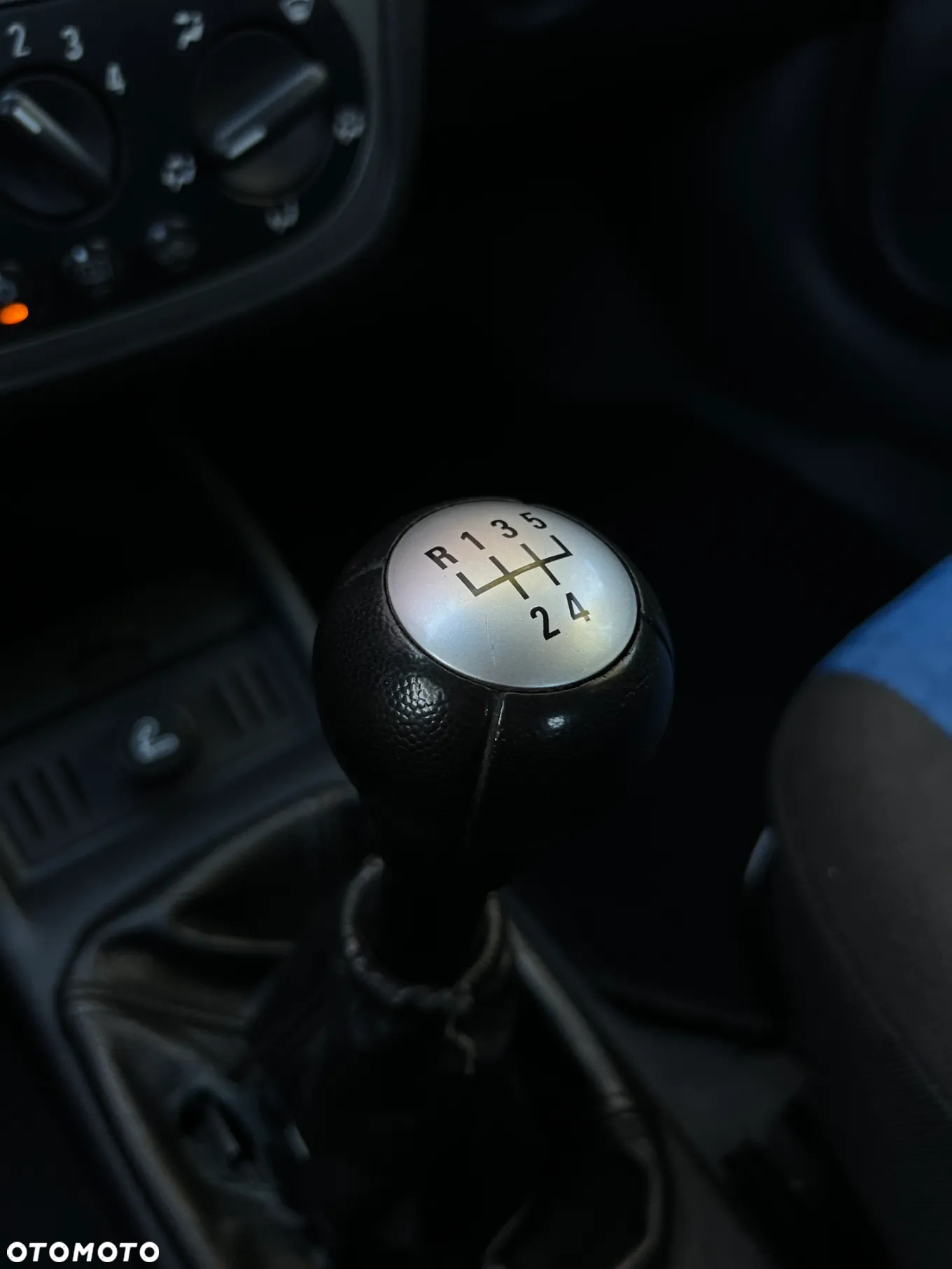 Opel Corsa - 22