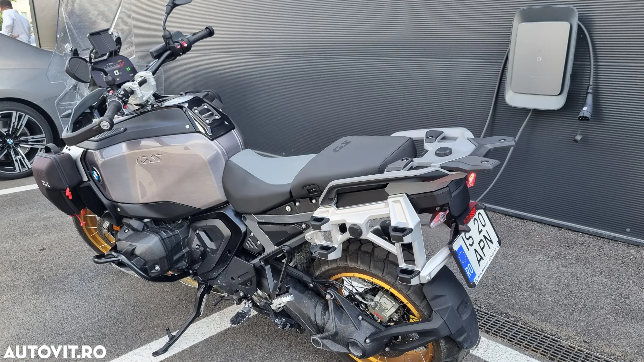 BMW R1300GS Adventure - 6