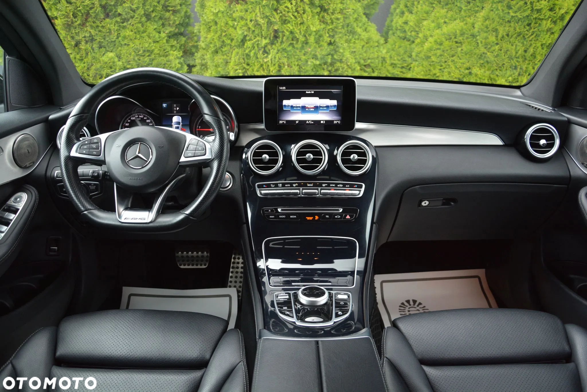 Mercedes-Benz GLC 250 d Coupe 4Matic 9G-TRONIC AMG Line - 22