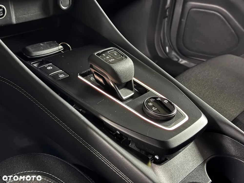 Nissan Qashqai 1.3 DIG-T MHEV Xtronic N-Connecta - 29