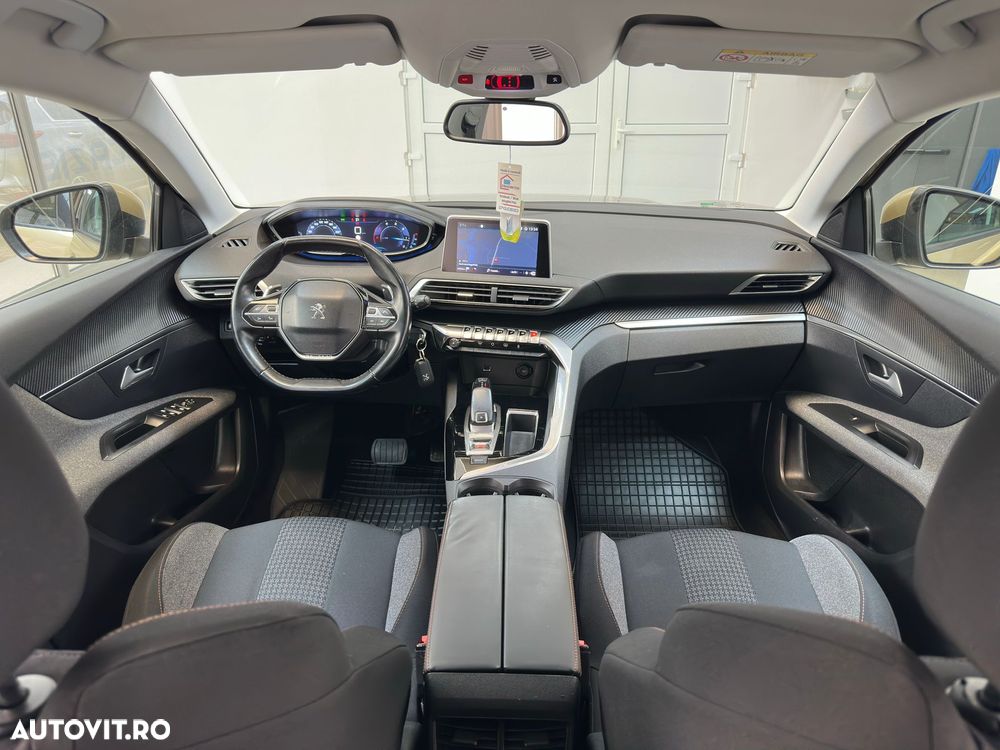 Peugeot 3008 1.6 BlueHDI S&S EAT6 Active - 6