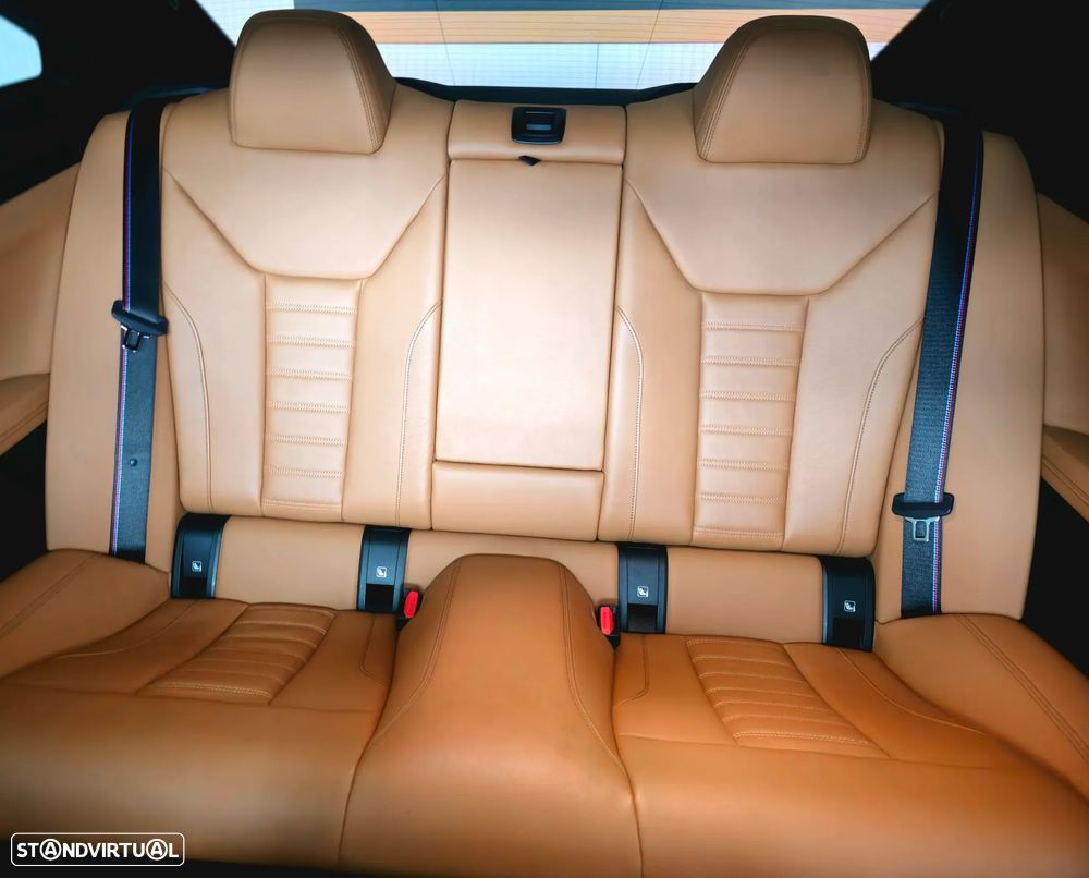 BMW 420 d Desportiva M Auto - 13