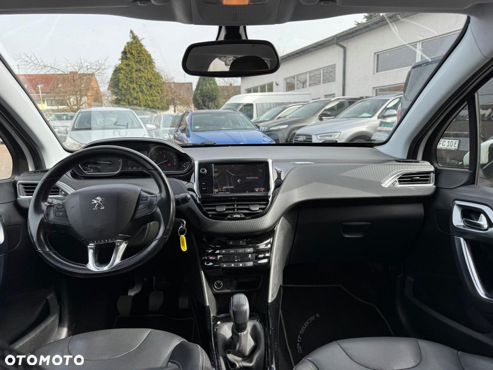 Peugeot 2008 PureTech 110 Stop&Start Allure - 6