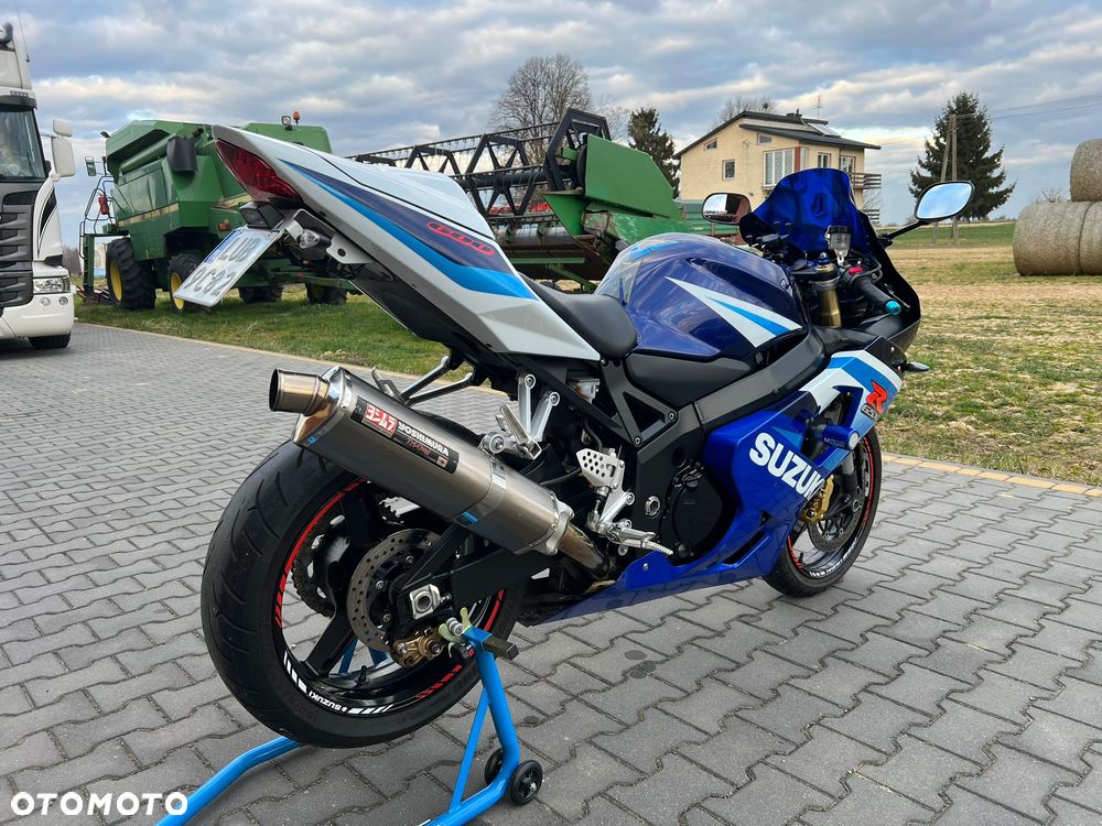 Suzuki GSX-R - 3