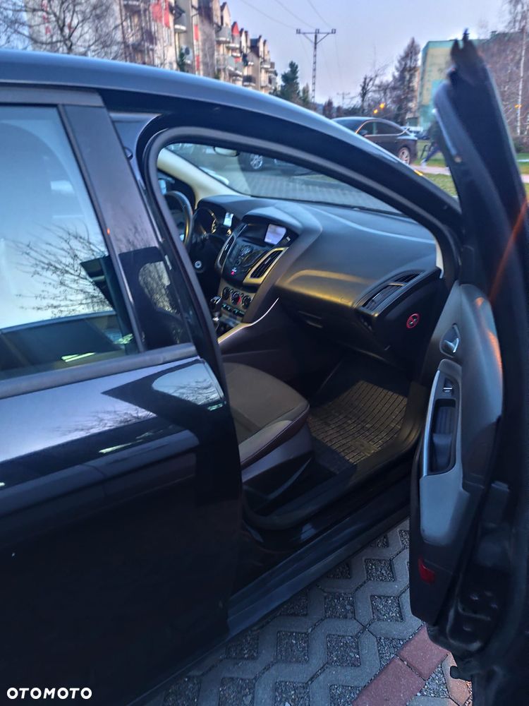 Ford Focus 1.6 TDCi DPF Start-Stopp-System Trend - 11