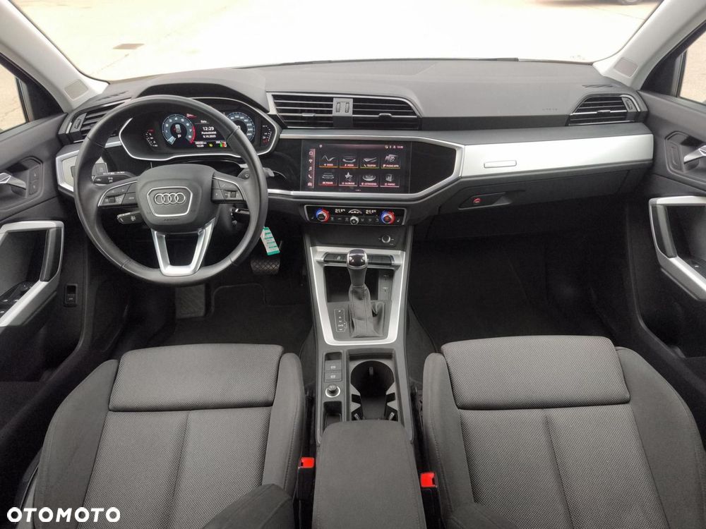 Audi Q3 - 13