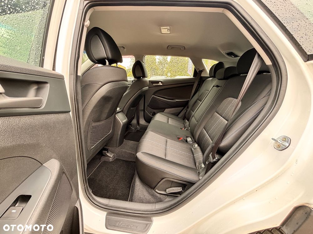 Hyundai Tucson 1.6 GDi 2WD Select - 8