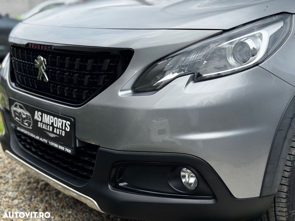 Peugeot 2008 1.2 PureTech Turbo S&S GT-Line - 33