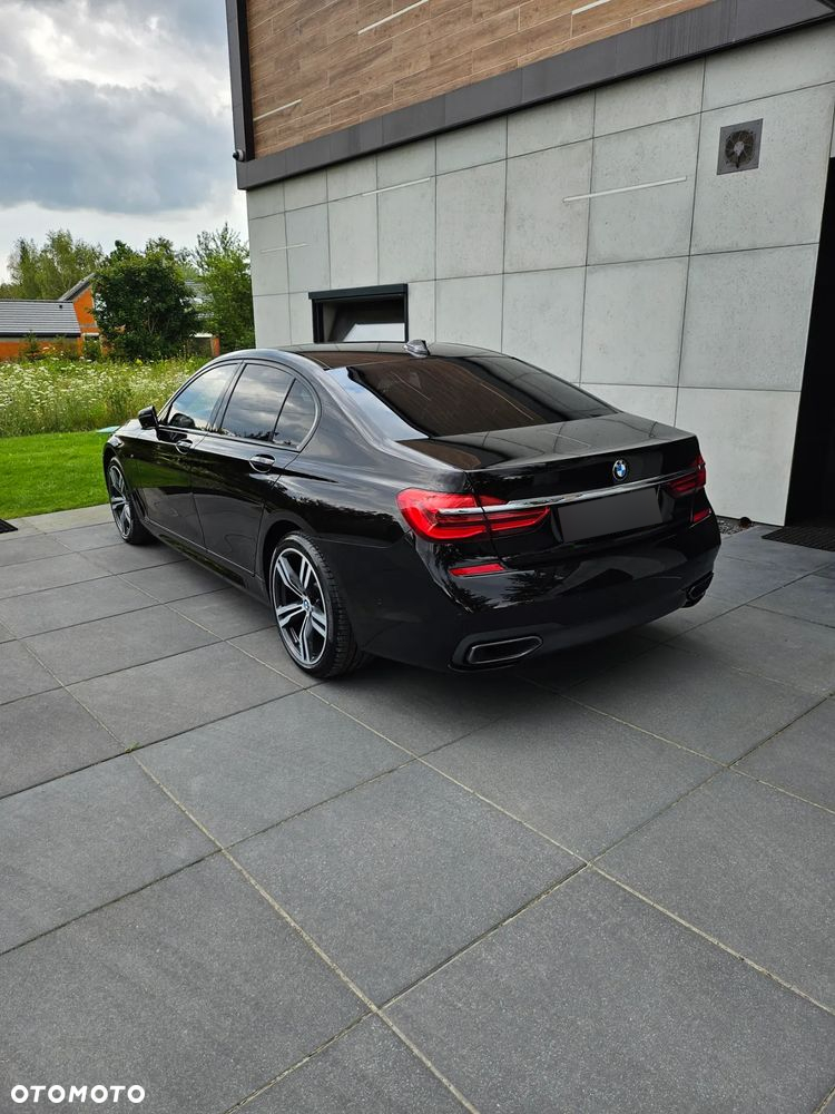 BMW Seria 7 740d xDrive - 4
