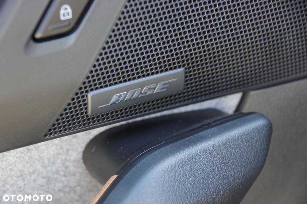 Mazda MX-30 e-SKYACTIV EXCLUSIVE-LINE - 26