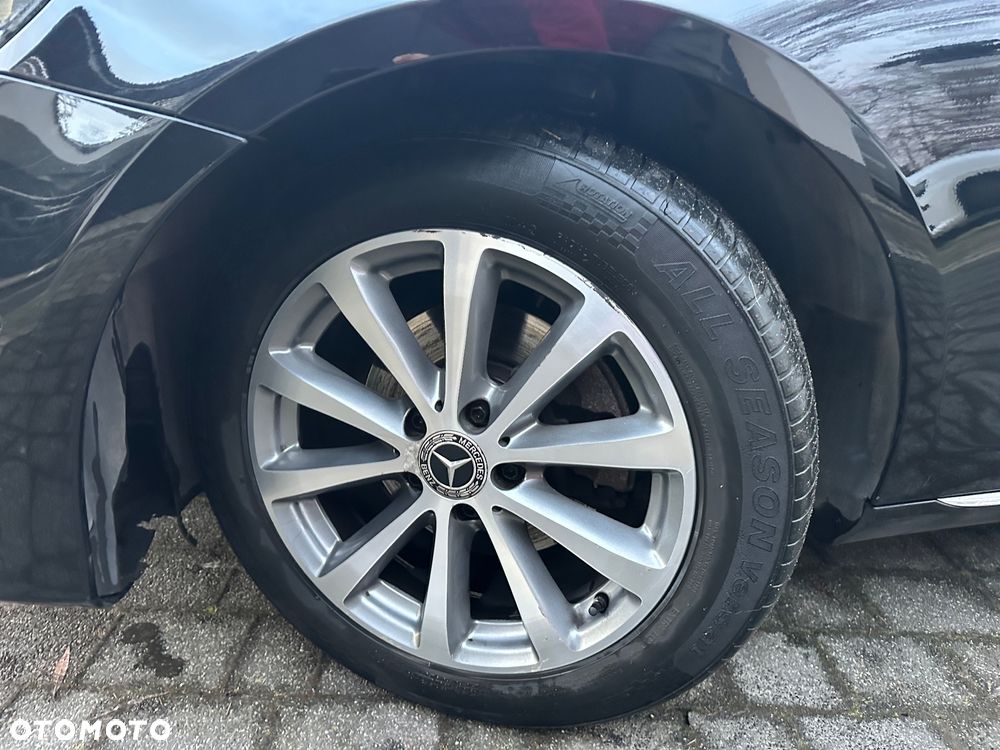 Mercedes-Benz Klasa E - 22