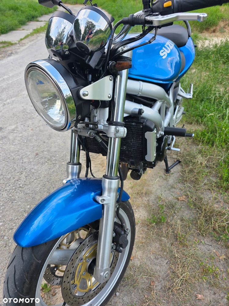 Suzuki SV - 17
