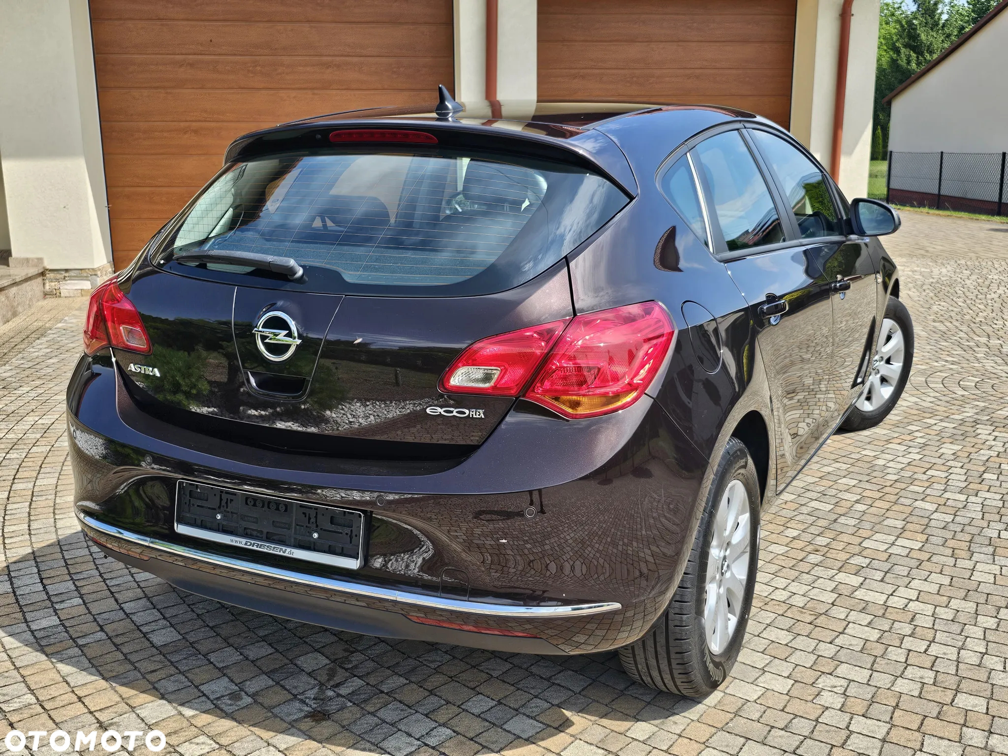 Opel Astra 1.4 Turbo Design Edition - 24