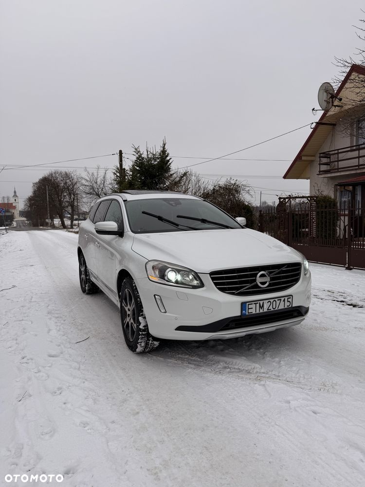 Volvo XC 60 D5 AWD Summum - 10