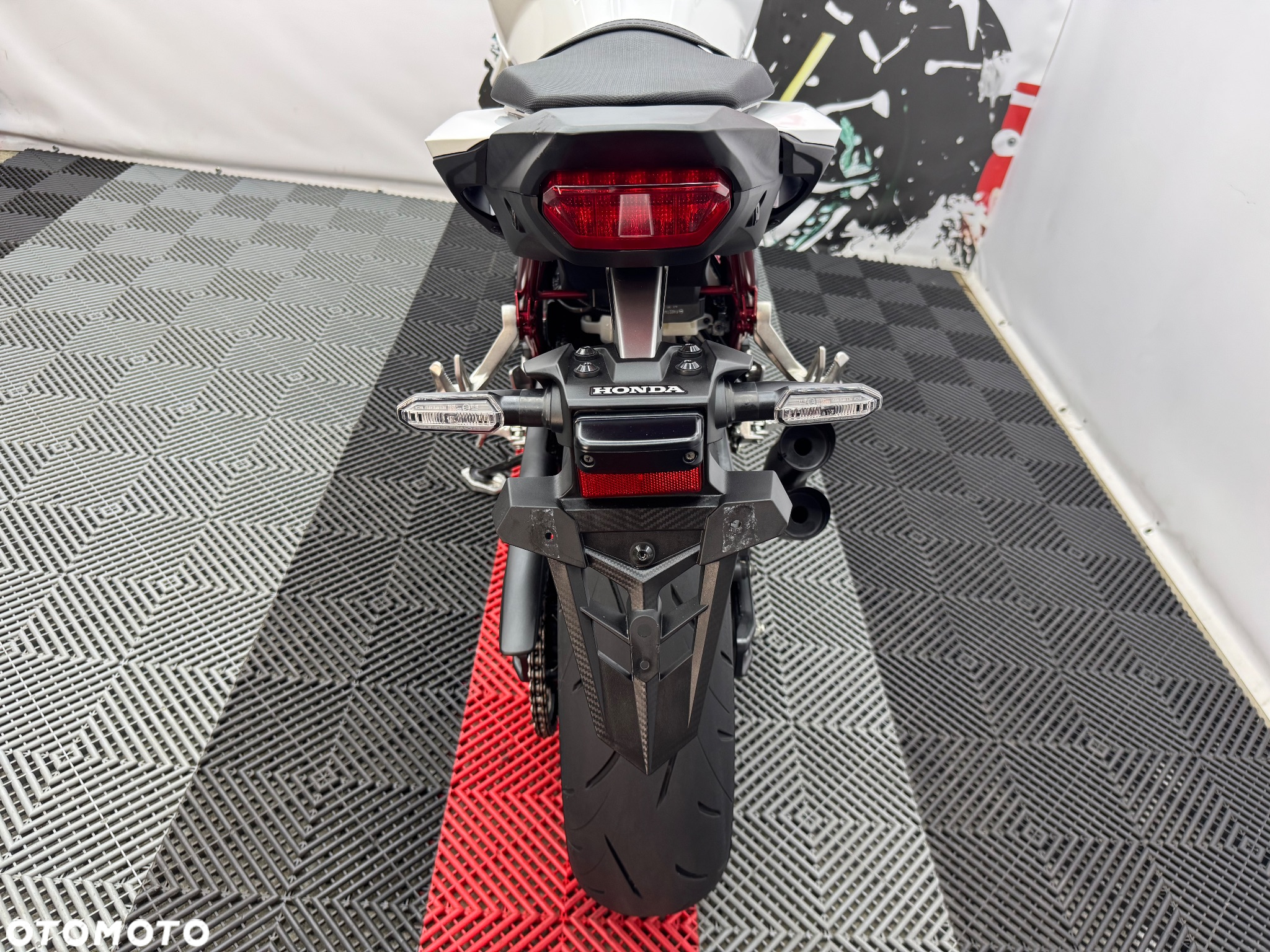 Honda CB - 22