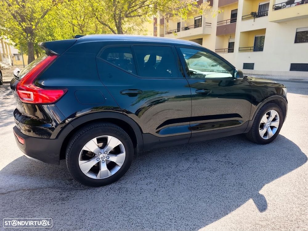 Volvo XC 40 2.0 D3 Momentum Plus Geartronic - 4