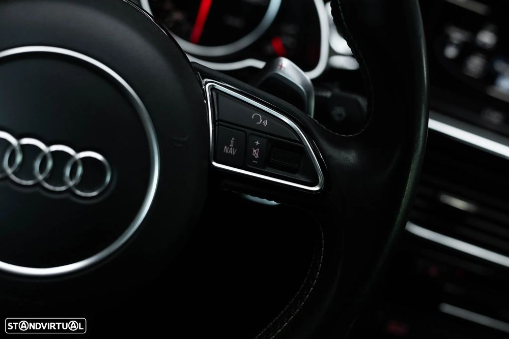 Audi RS5 4.2 FSi quattro - 43