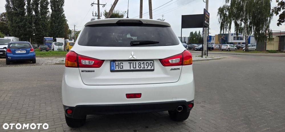 Mitsubishi ASX 1.8 DID Invite 4WD AS&G - 12