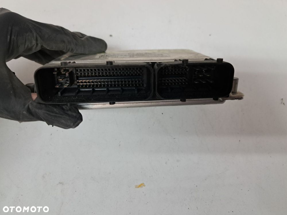 AUDI A4 B6 STEROWNIK KOMPUTER SILNIKA 8E0907557F - 2