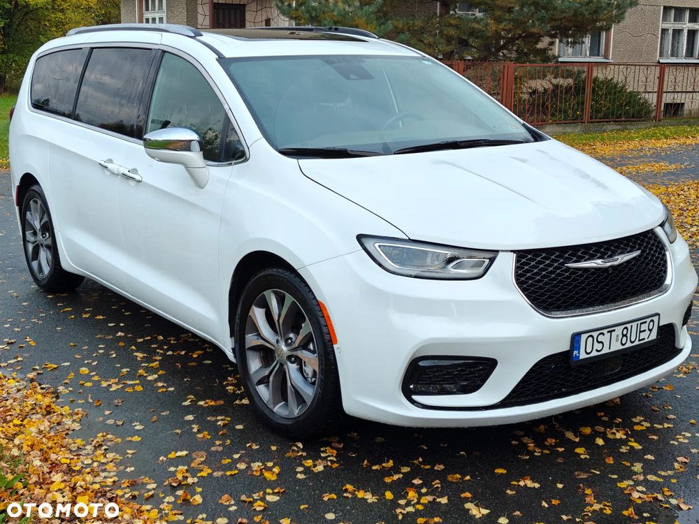 Chrysler Pacifica - 6