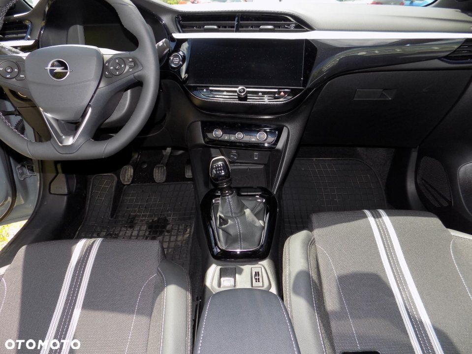 Opel Corsa - 13