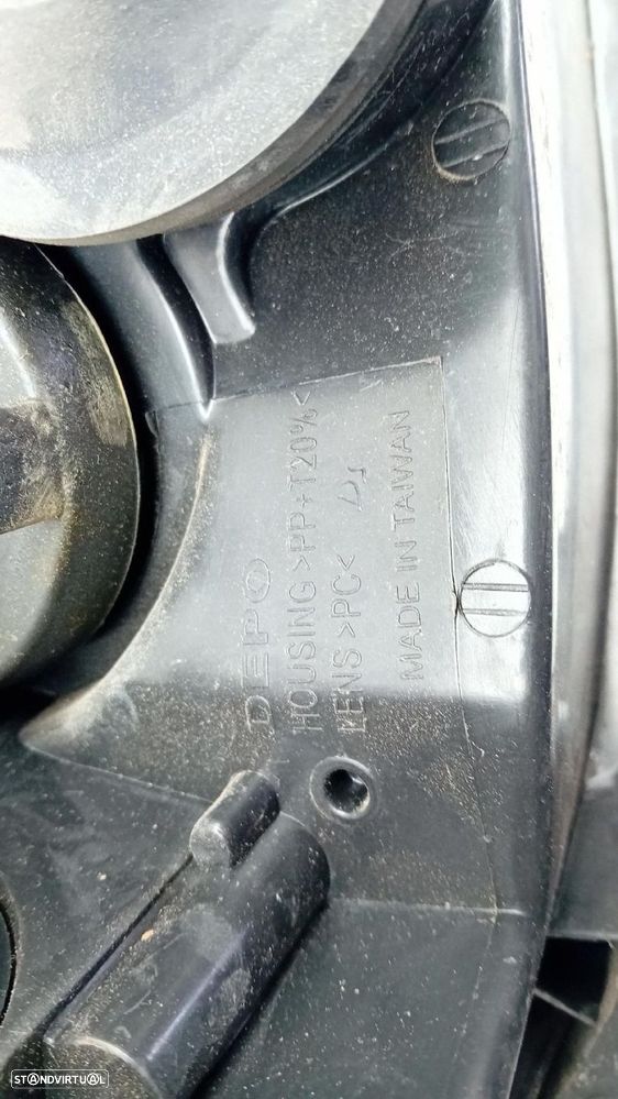 Ótica / farol direita FIAT Punto (188_) - 7