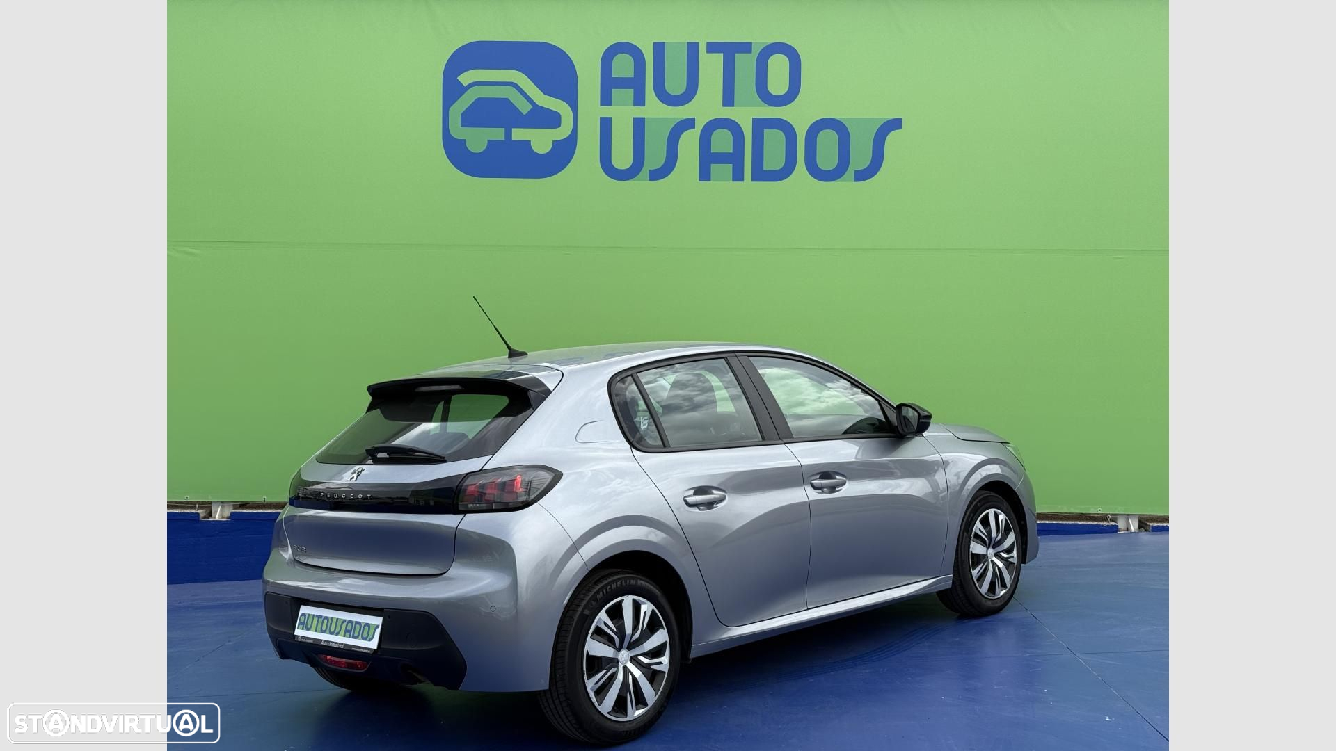 Peugeot 208 1.2 PureTech Active Pack - 4