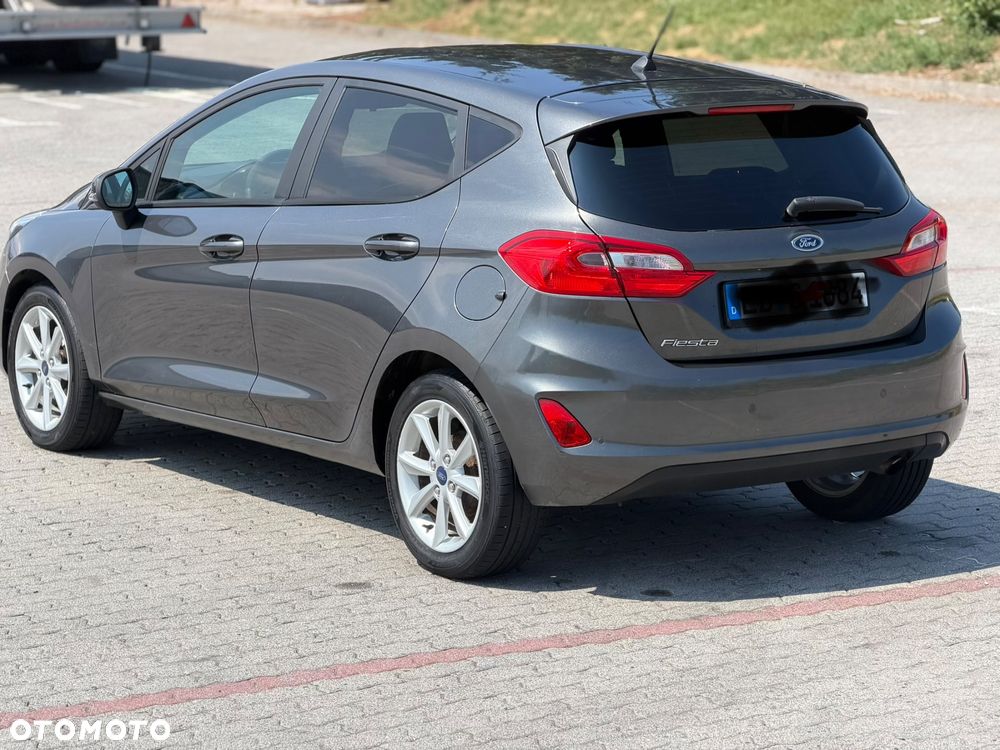 Ford Fiesta - 7