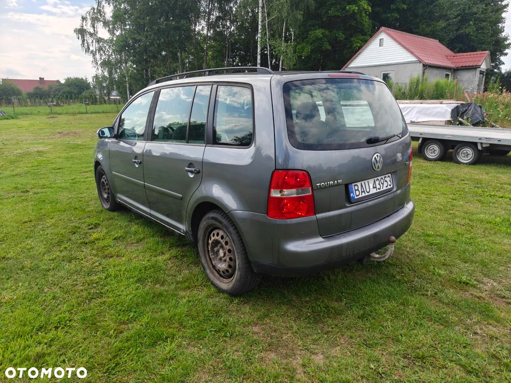 Volkswagen Touran 1.9 TDI - 4