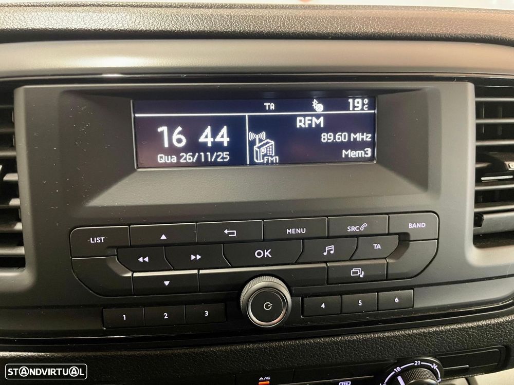 Toyota Proace Verso 1.5 D-4D L2 1.2T Comfort 9L - 30