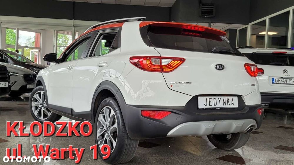 Kia Stonic - 15