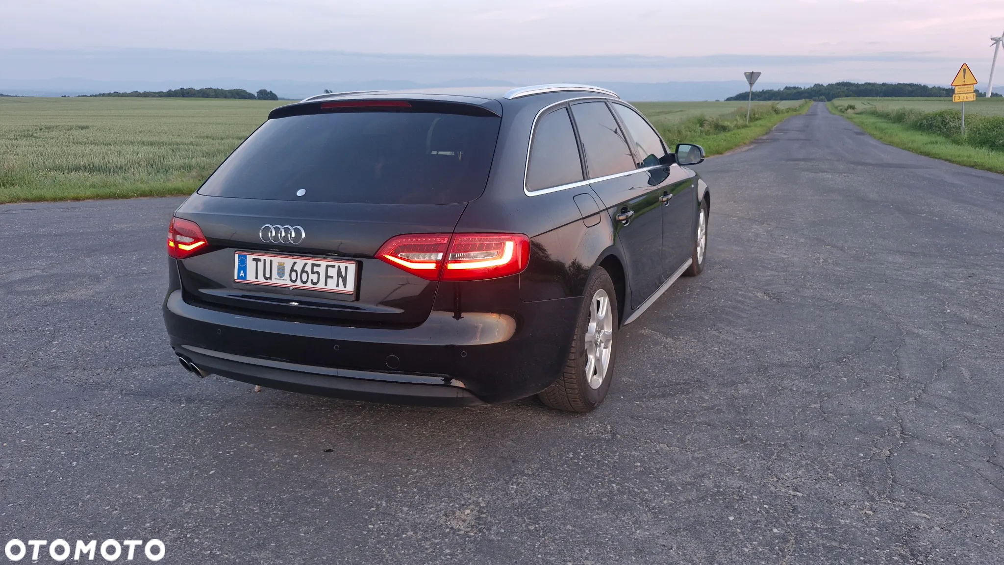 Audi A4 Avant 2.0 TDI DPF S line Sportpaket - 12