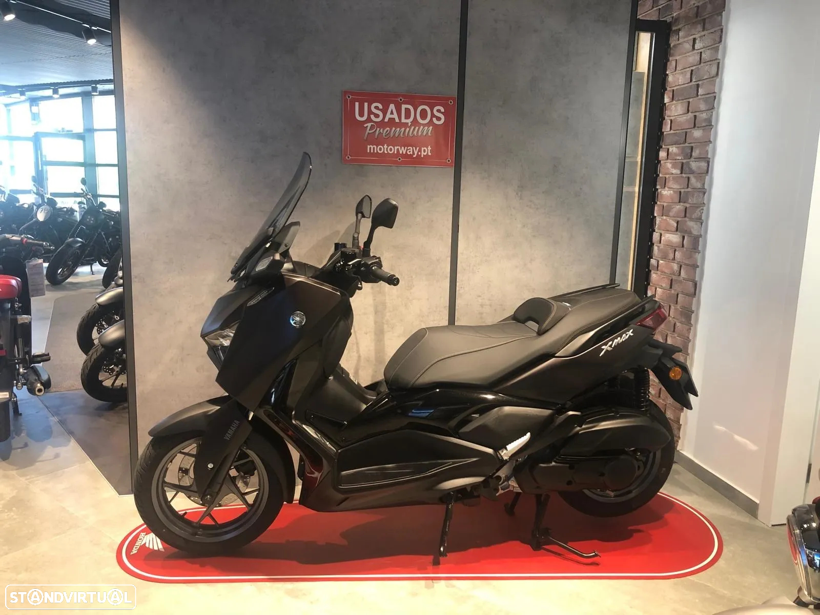 Yamaha X-Max - 2