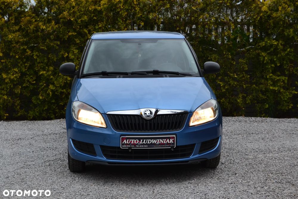 Skoda Fabia 1.4 16V Active Plus - 2