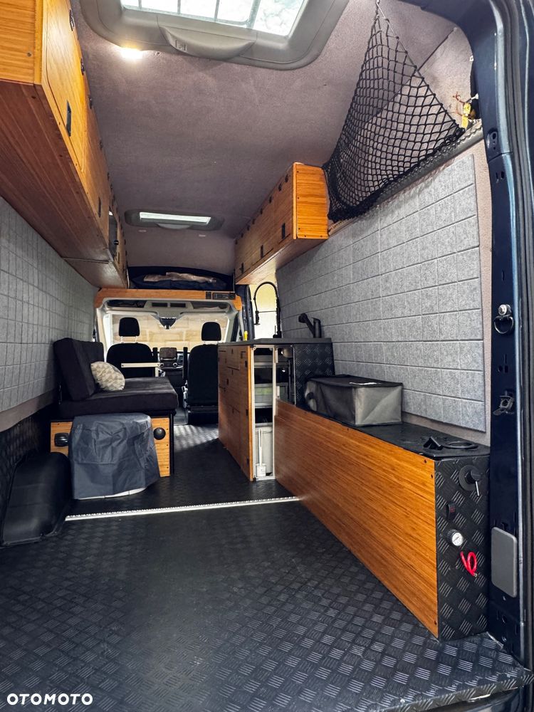 Ford Transit - 26
