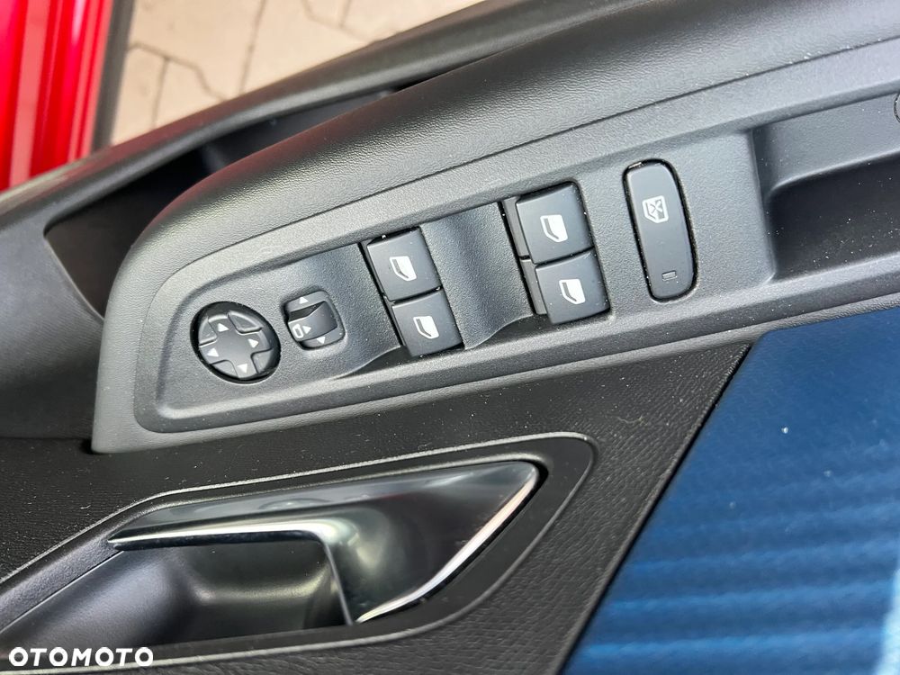 Citroën C4X ë-SERIES - 13