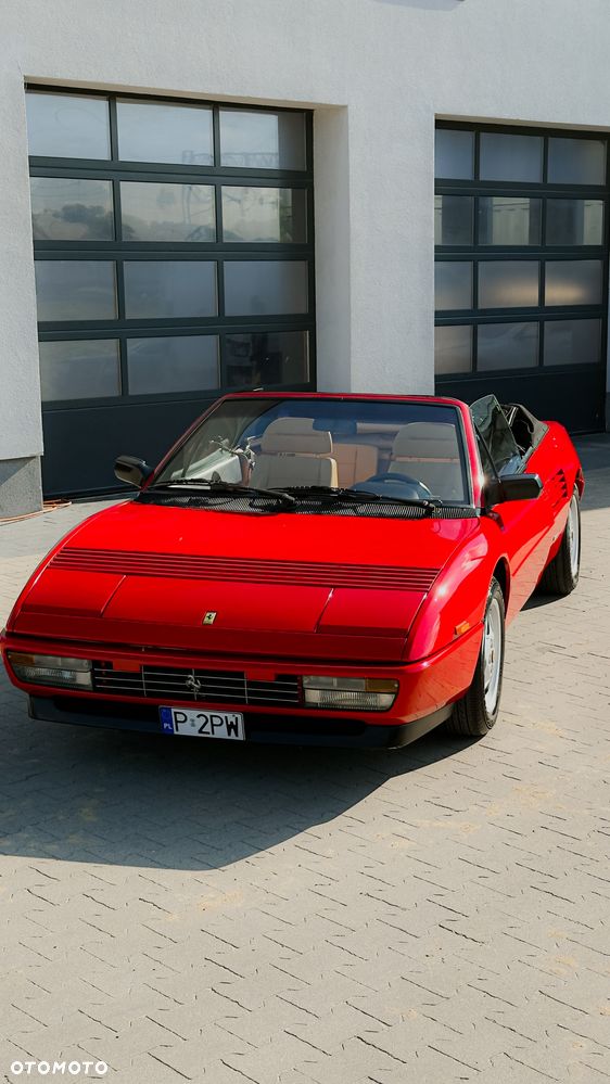 Ferrari Mondial - 16