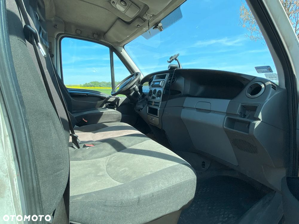 Iveco DAILY - 18