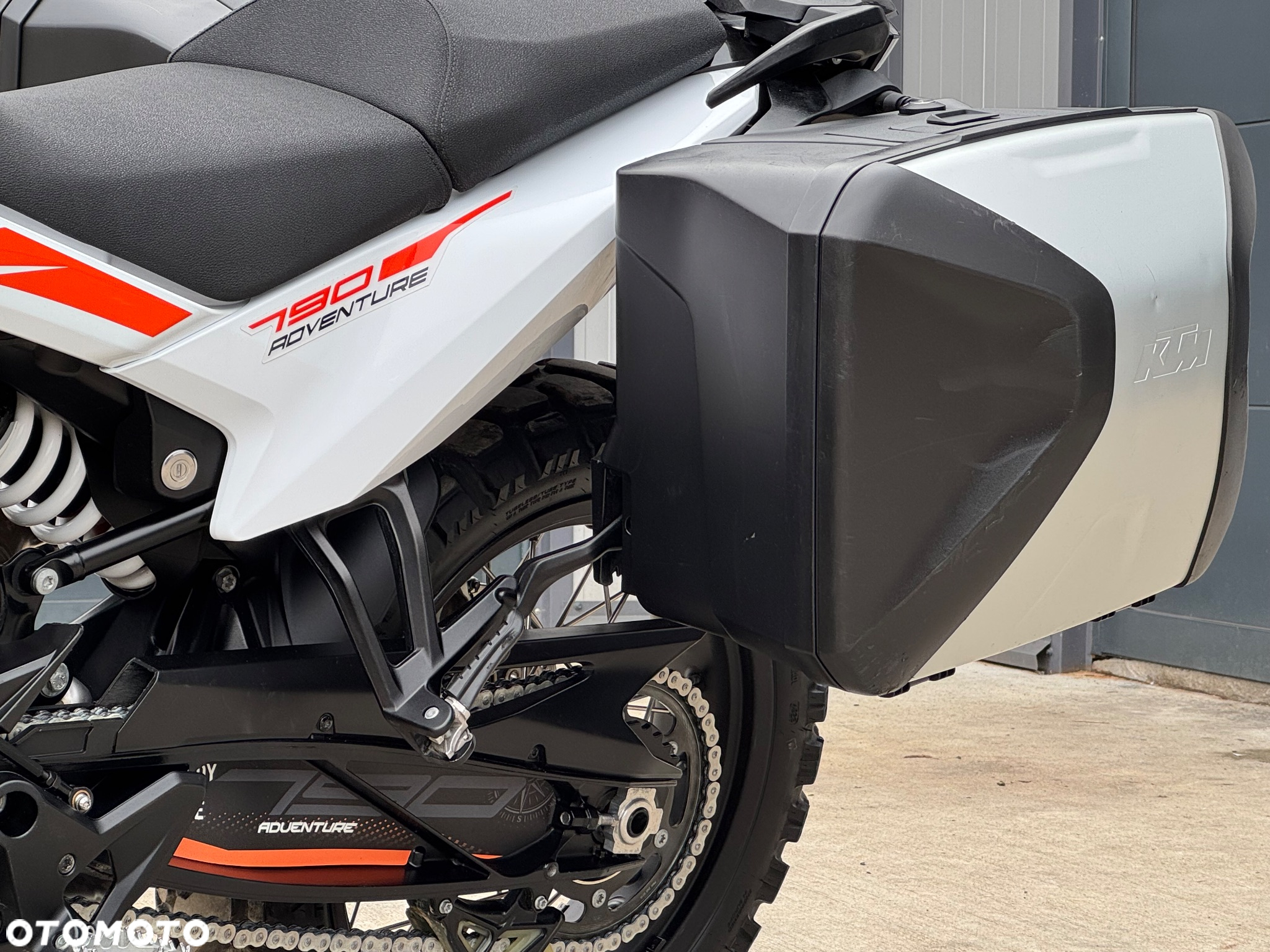 KTM Adventure - 35