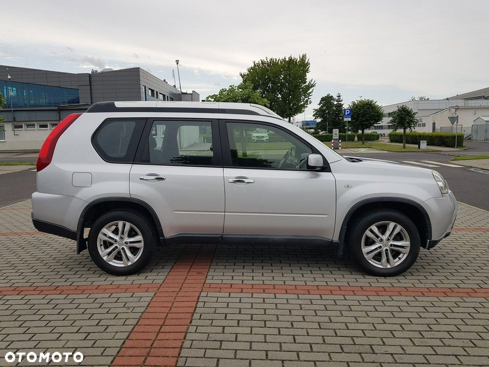 Nissan X-Trail - 4