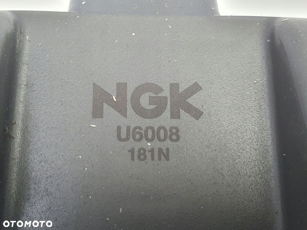 CEWKA ZAPŁONOWA Citroen C4 1.4 8V _ U6008 NGK - 9