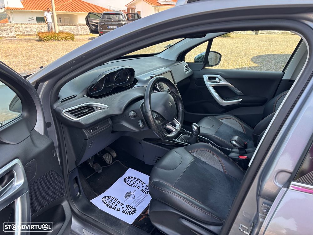 Peugeot 2008 1.2 PureTech Crossway - 10