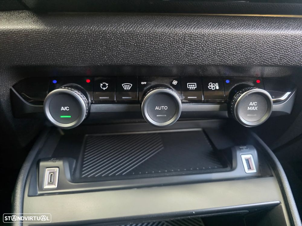 Citroën C4 BlueHDi 110 Stop&Start FEEL - 47