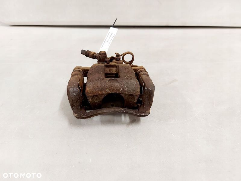 rio iii 1.1 crdi zacisk hamulcowy prawy tył jarzmo - 2