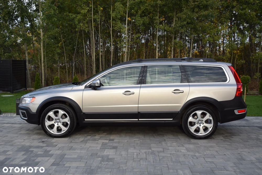 Volvo XC 70 D5 AWD Summum - 5