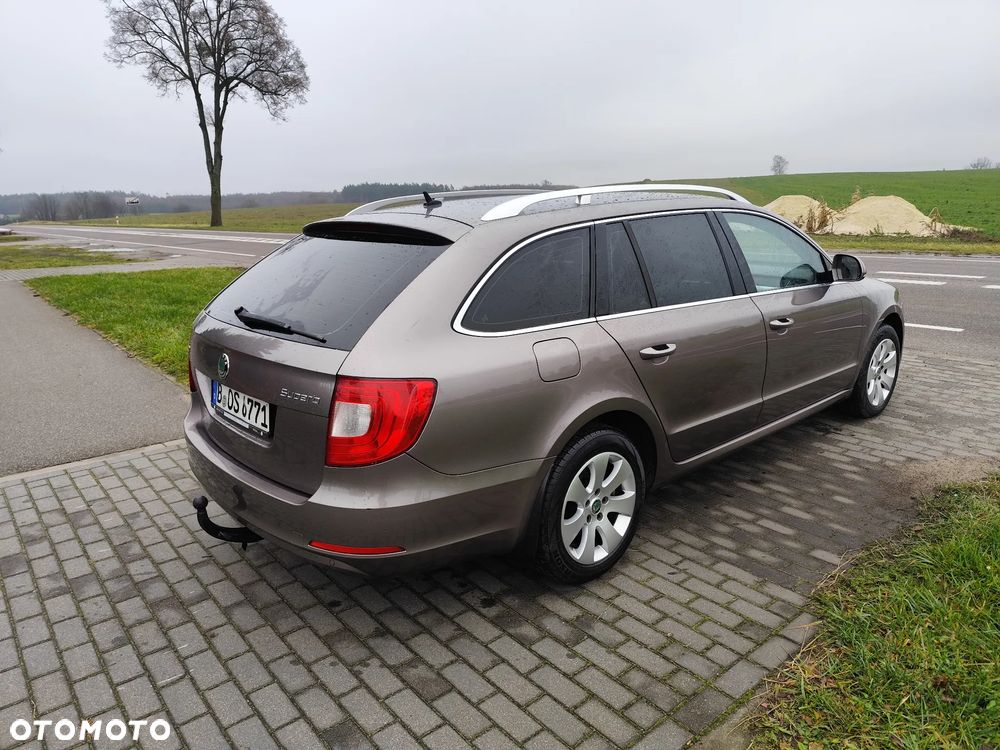 Skoda Superb 2.0 TDI Family - 2