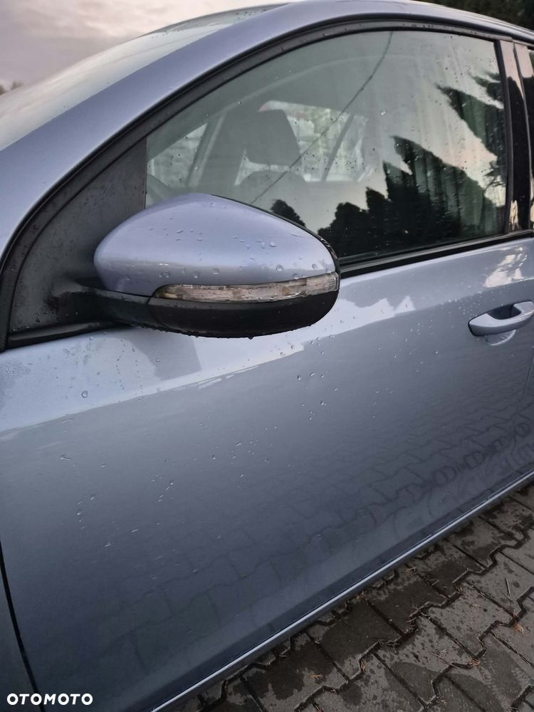 Volkswagen Golf 2011 photo 5