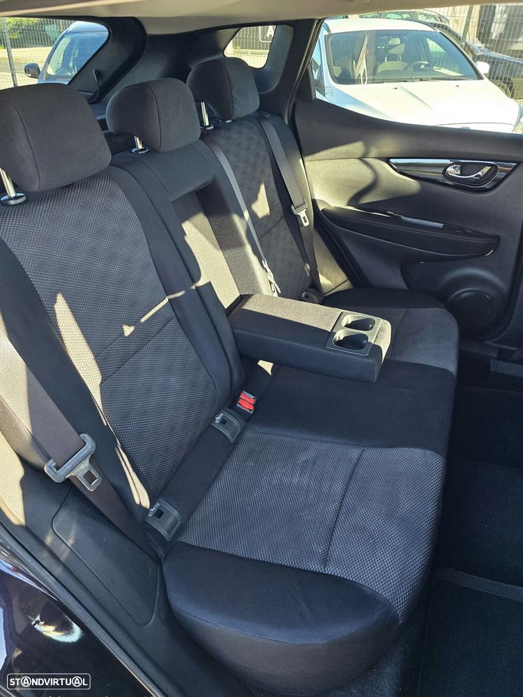 Nissan Qashqai 1.5 dCi DPF acenta - 9